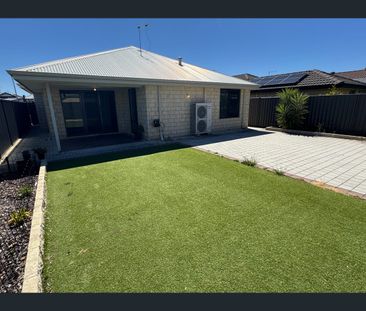 49 Thredbo Dr, Aveley, WA 6069 - Photo 3