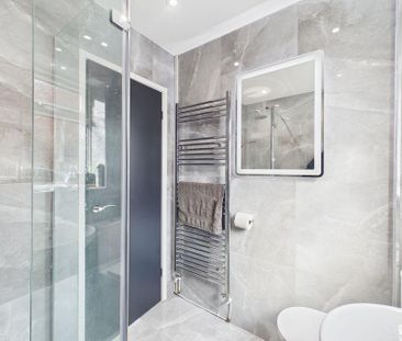 2 bedroom semi-detached bungalow to rent - Photo 5