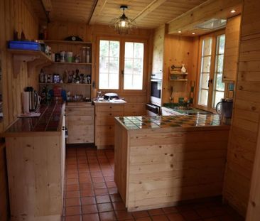 Très beau chalet individuel jouissant d'un grand jardin à seulement... - Photo 2