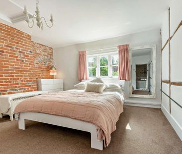 4 bedroom detached house to rent - Photo 5