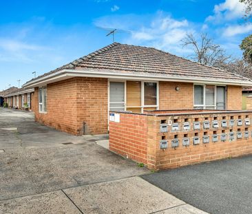 4/6 Garnet Street, Brunswick VIC 3056 - Photo 1