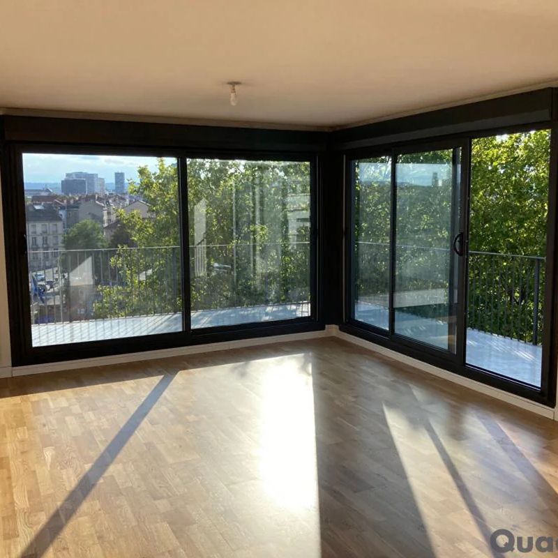 LOCATION APPARTEMENT NANCY - 4 pièces + 1 GARAGE DOUBLE + TERRASSE - 110.50 m² - Photo 1