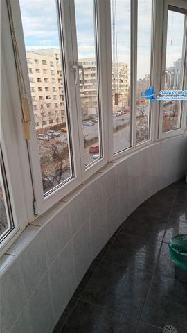 Inchiriere apartament 2 camere amenajat birou modern NERVA TRAIAN - Fotografie 5