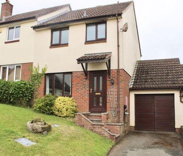 3 bedroom semi-detached house to rent - Photo 1