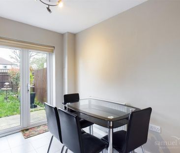 3 bedroom terraced house to rent - Photo 2