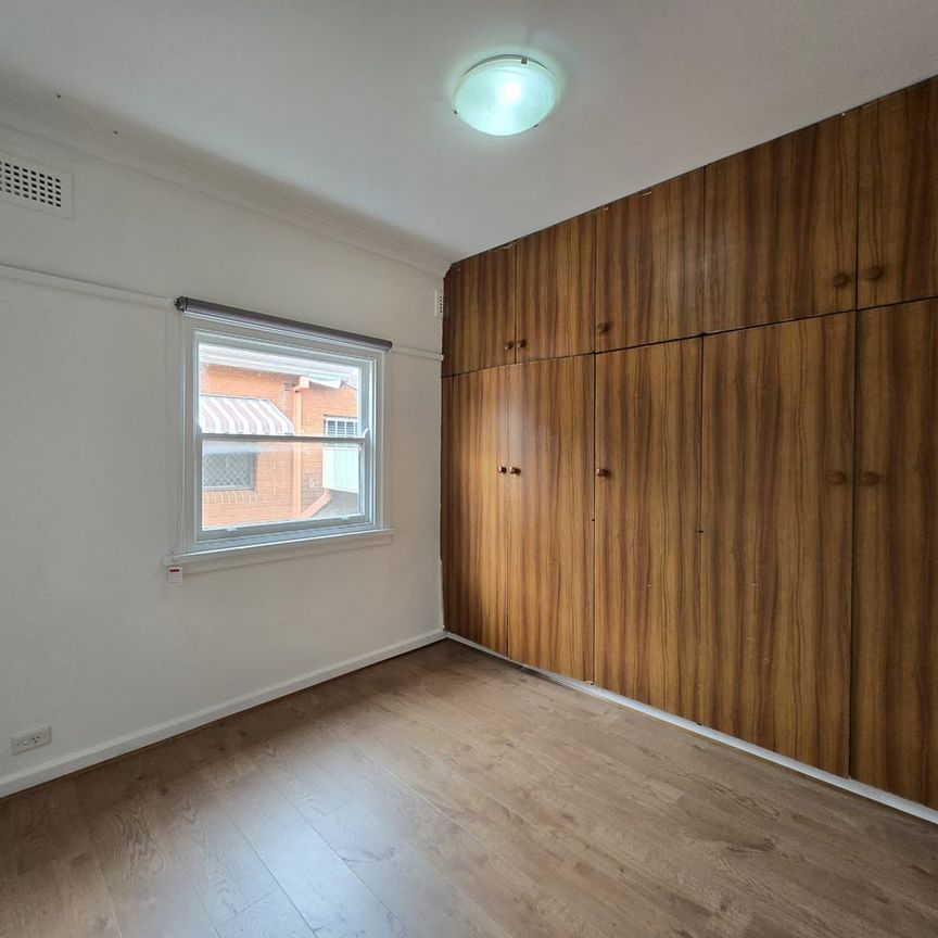 Great Location! - Photo 1