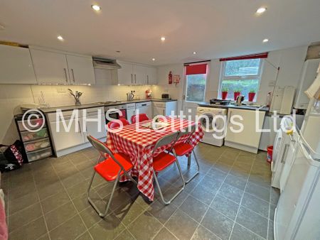 1 Bedroom Shared House for rent in Ash Road - Photo 4