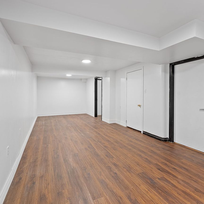 For Lease - 1055 Shawnmarr Road Unit# 65, Mississauga, Ontario - Photo 1