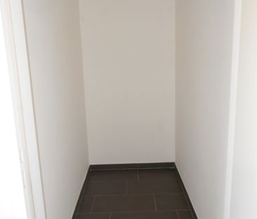 Modernes Wohnen - 2 Zimmer Wohnung mit Balkon in der Raimundstraße ... - Photo 5