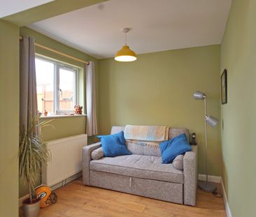 1 Bedroom Home – To Let - Photo 1