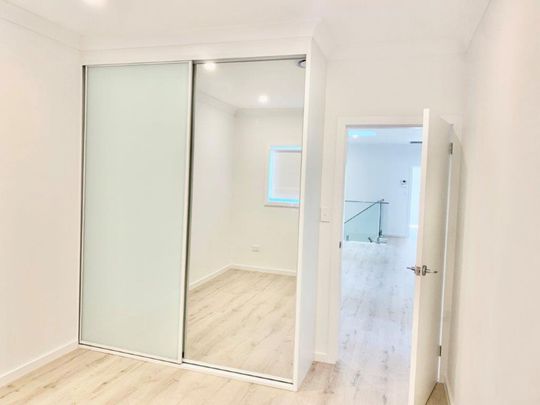 Luxurious Duplex with Studio - Photo 1