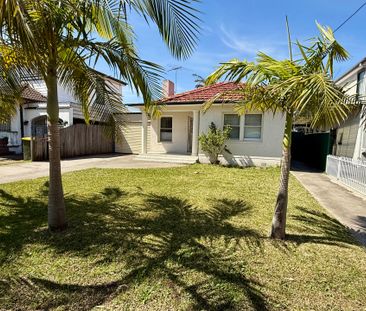 3 Bedroom Family Home - Photo 1