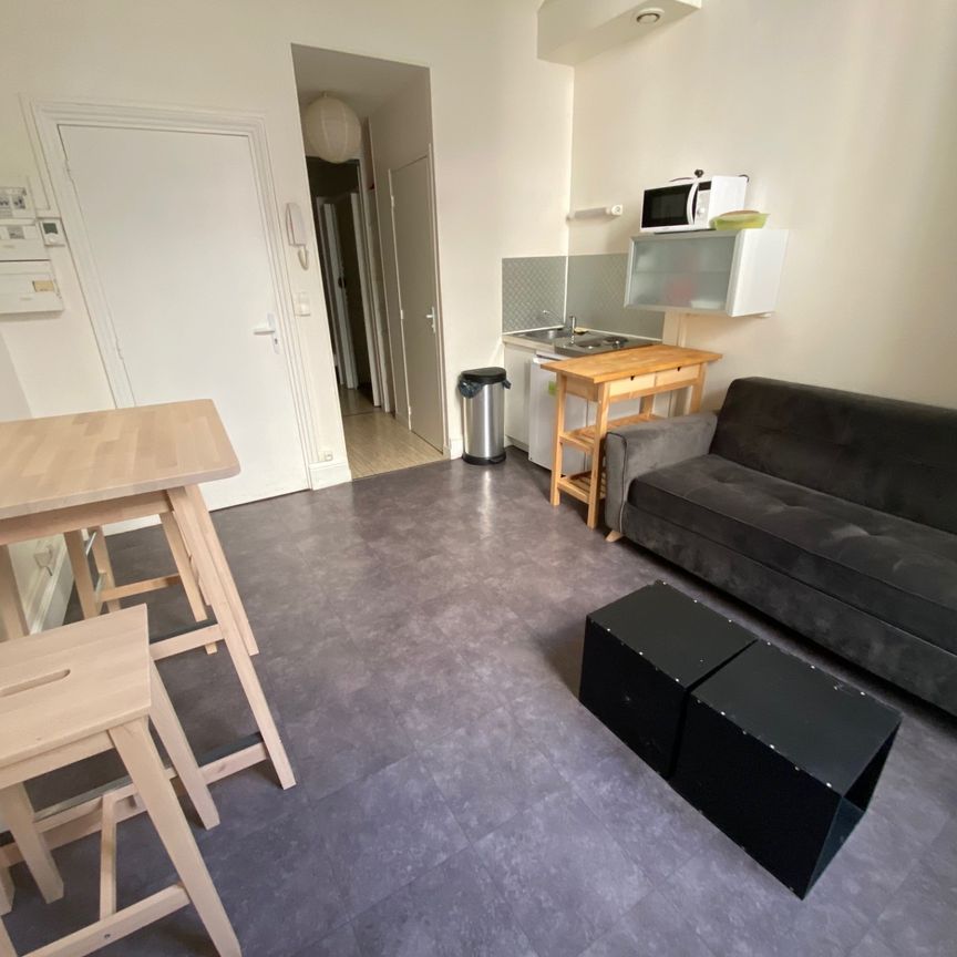 Location T1 bis meublé - POITIERS Centre-ville - Photo 2