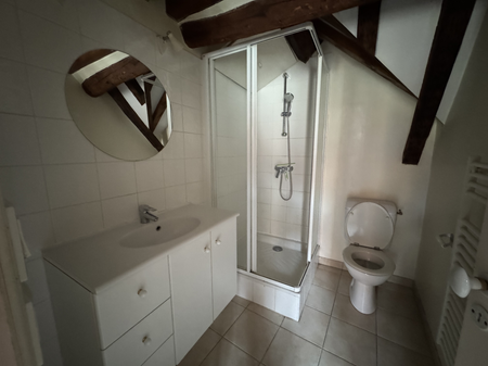Location Appartement 3 pièces 42m² - Photo 2