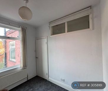 4 bedroom terraced house to rent - Photo 4