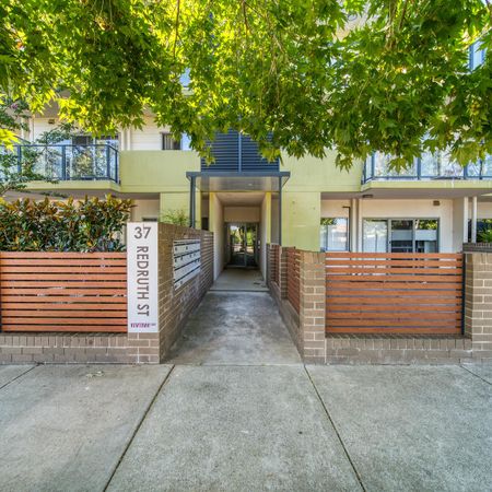 Convenient Crace 2 bedroom apartment - Photo 2