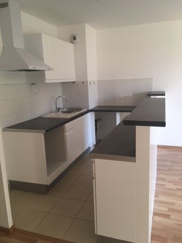 Location Appartement 3 Pièces 65 m² - Photo 5