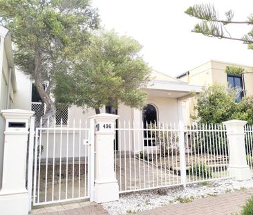 CHARACTER HOME IN PRIME BEACHFRONT LOCATION - Photo 1