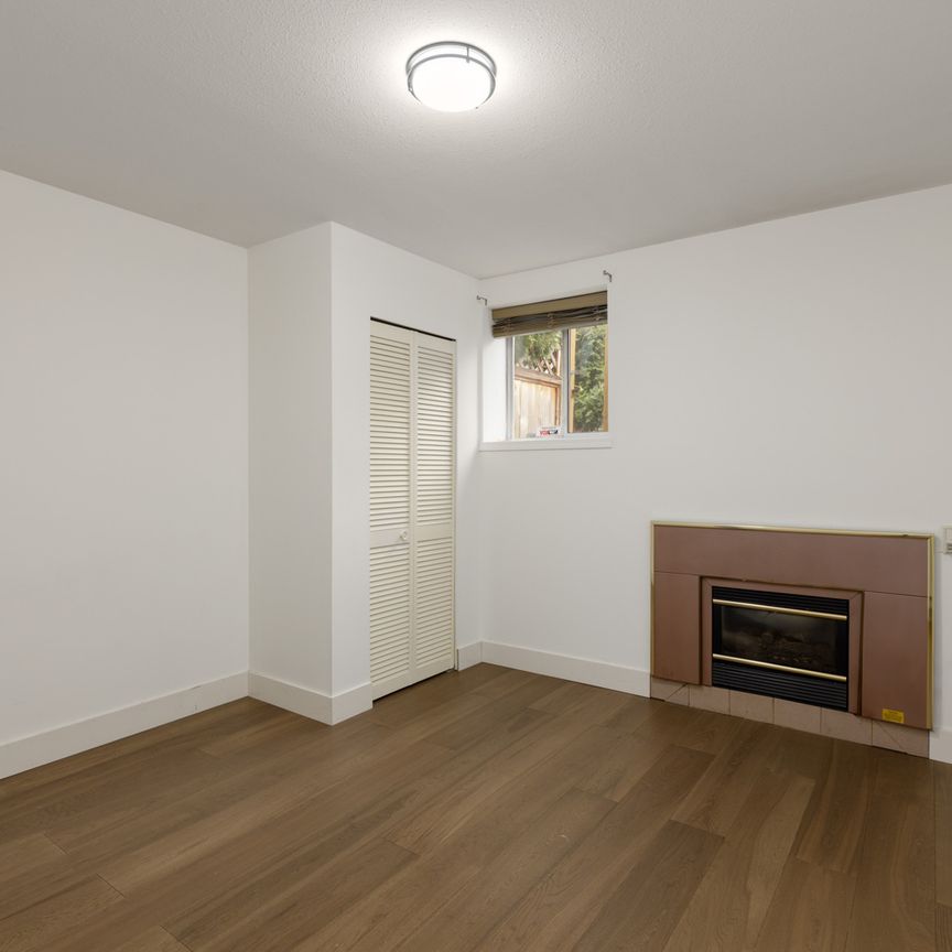 Mclaughlin Crt & Erskine St (Basement), Coquitlam - Photo 1