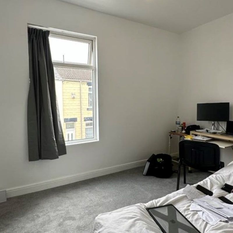 Harrow Street - Photo 1