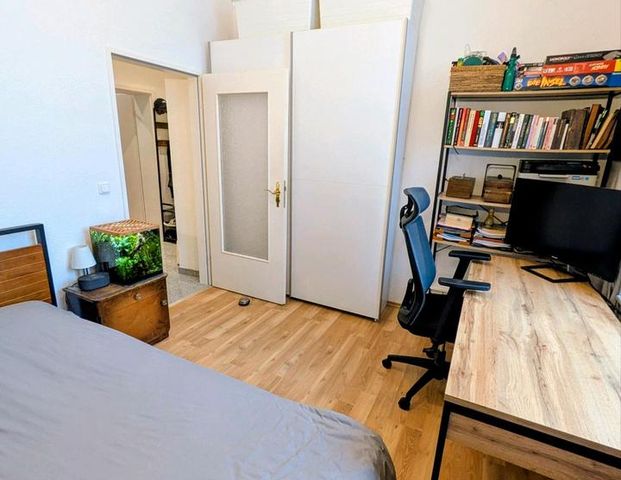 Helle 2-Zimmer Wohnung in zentraler Lage mit Parkplatz - Photo 1