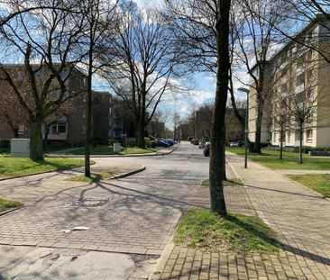 ** Gemütliche 3 Zimmerwohnung im Essener - Europaviertel mit 2 Balk... - Photo 1