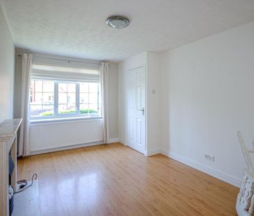2 bedroom semi-detached house to rent - Photo 6