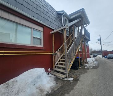 For Lease - 17 Barrie Street Unit# Upper #1, Bradford West Gwillimb... - Photo 5