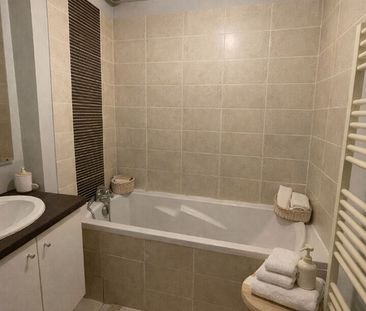 À louer Appartement T2 en centre-ville à CARPENTRAS, - Photo 4