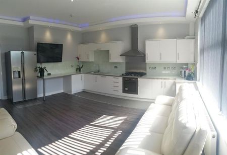 5 bedroom house to rent - Photo 4