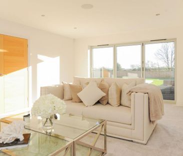 4 bedroom detached house to rent - Photo 6