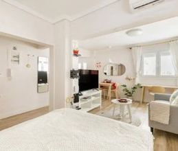 Studio/Γκαρσονιέρα για ενοικίαση - Φάληρο - Ιπποκράτειο, - Φωτογραφία 4