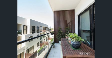 Contemporary one-bedroom haven in the heart of Richmond - Photo 5