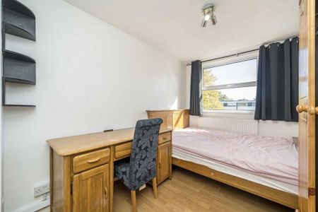 5 bedroom terraced house to rent - Photo 4