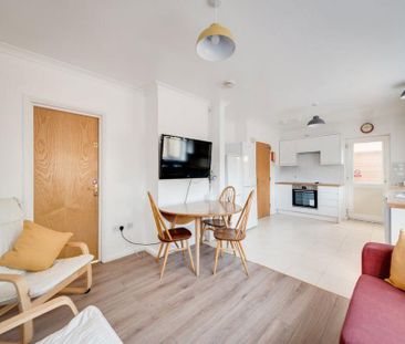 4 bedroom house to rent - Photo 1