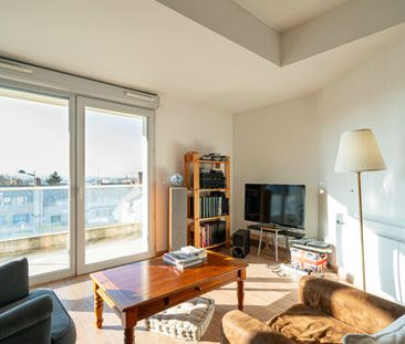 Appartement 3 pièces 76m2 REIMS 749 euros - Photo 2