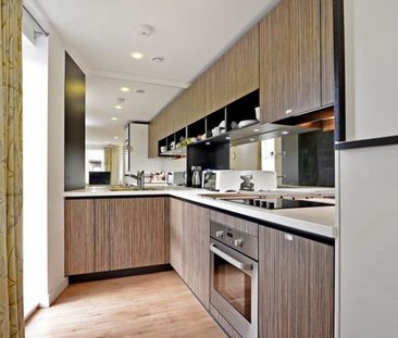 2 Bed Flat, Augustine House, SE13 - Photo 4