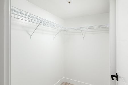 630 E Broadway (2nd Floor), Vancouver - Photo 2