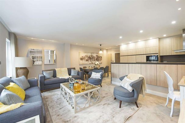 LYNDHURST ROAD, NW3, London - Photo 1