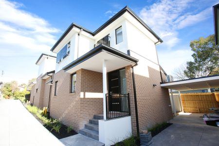 2/3 Roderick Street, Doncaster East - Photo 3