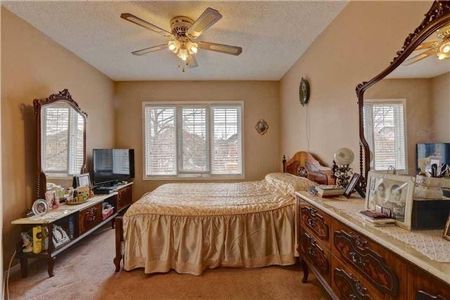 For Lease - 40 yellow brick Road, Brampton, Ontario - Photo 5