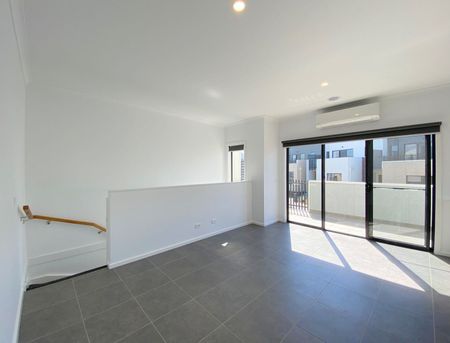 Modern Living in Wollert - 14 Sheba Way - Photo 2