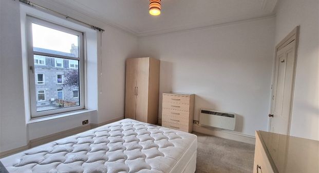 P417: Allan Street, West End, Aberdeen - Photo 1