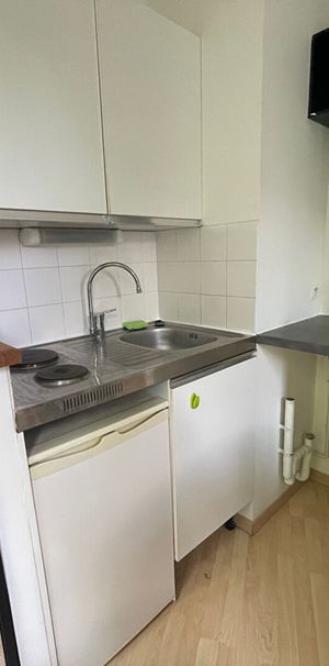 Location Appartement 2 pièces 26m² - Photo 1