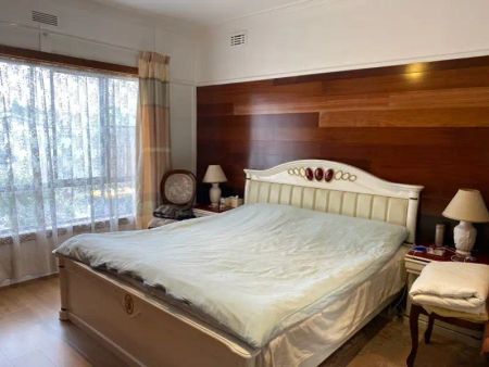 “Available Mid November” - Photo 4