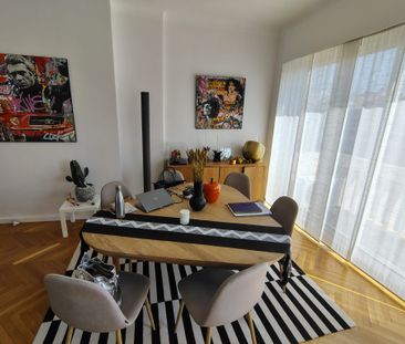 Location Appartement 3 pièces 81m² MARSEILLE 8ème - Photo 3