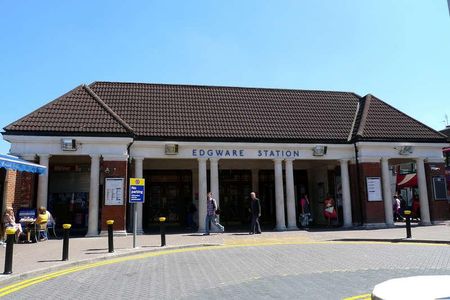 Whitchurch Lane, Edgware, HA8 - Photo 5