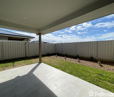 73A Firetail Street, South Nowra NSW 2541 - Photo 1