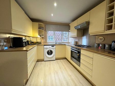 3 bedroom terraced house to rent - Photo 4