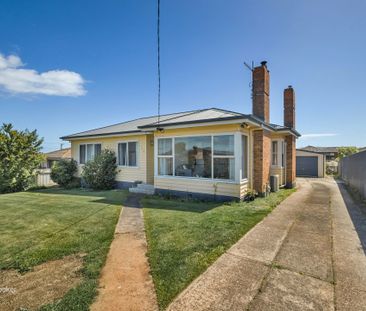 194 Parker Street, DEVONPORT - Photo 1